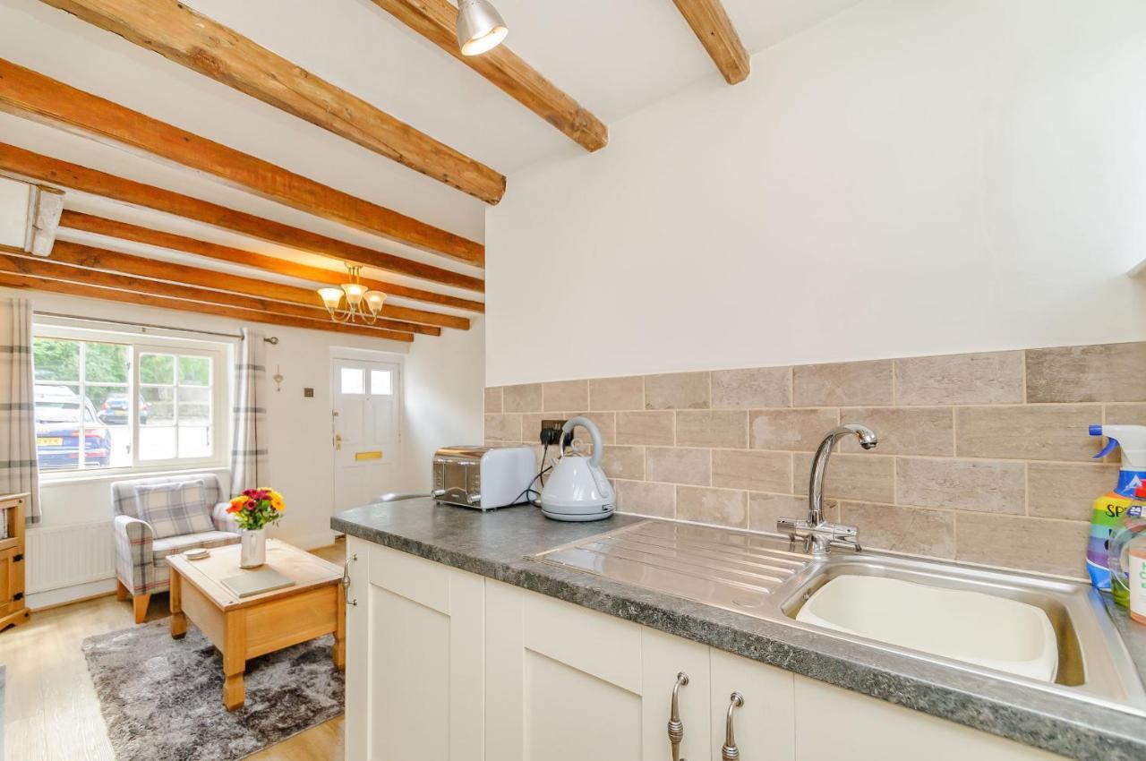 Chimes Cottage 吉斯伯勒 外观 照片