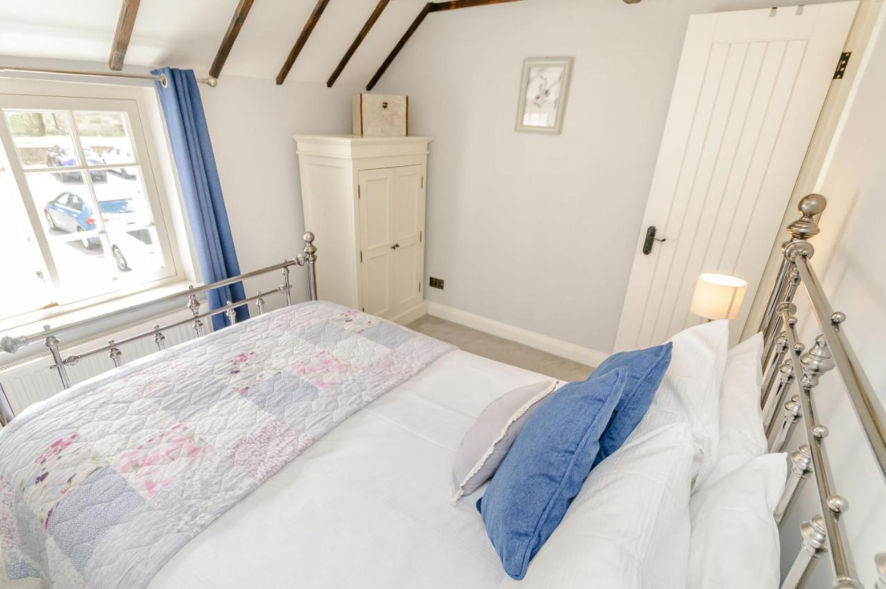 Chimes Cottage 吉斯伯勒 外观 照片